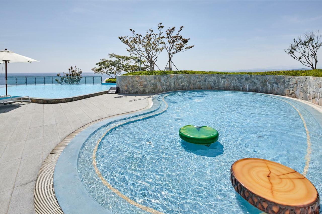 Lotte Resort Sokcho Exterior photo